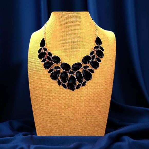 Onyx Necklace stunning statement, necklace, silver & onyx necklace NEW - Picture 10 of 15
